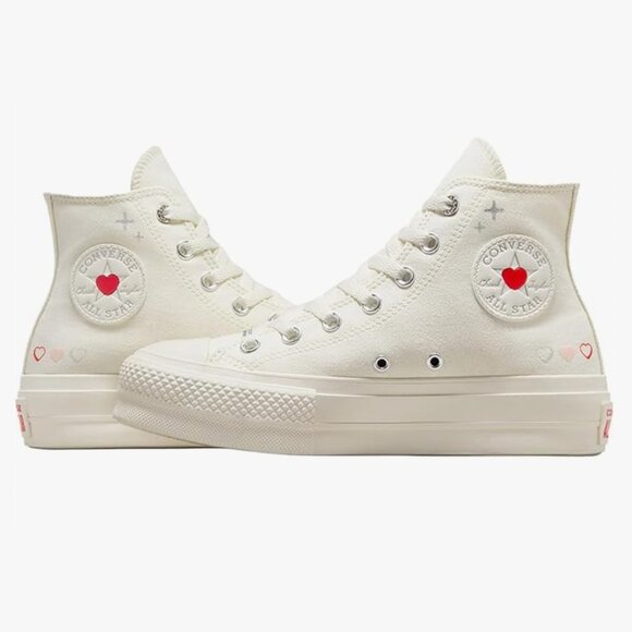 Chuck Taylor All Star Lift Platform Y2K Heart - Picture 1 of 9